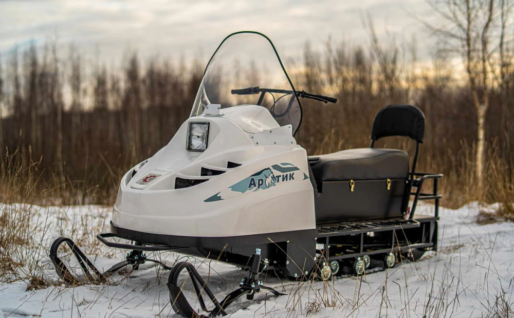 Снегоход БТС "АРКТИК 4Т" 18.5 л.с. э/зап, реверс, тормоз в Твери