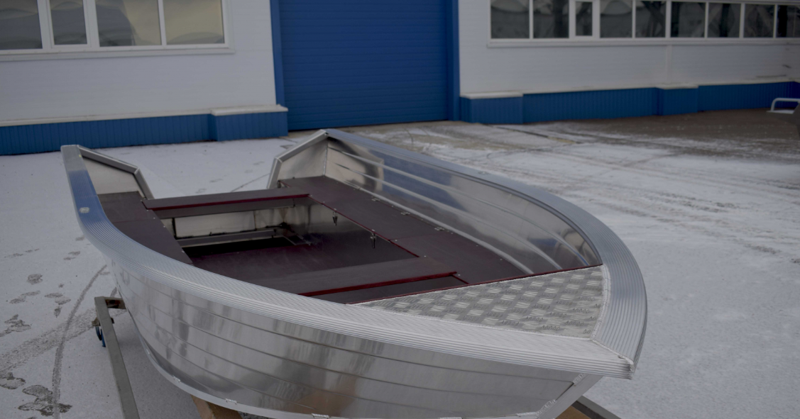 Алюминиевая лодка Неман-400 в Твери