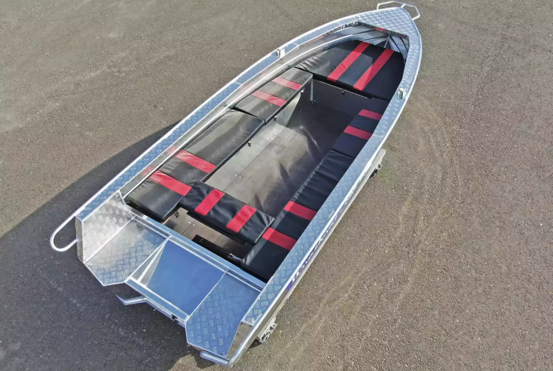Алюминиевая лодка Wyatboat-390РМ увеличенный борт в Твери