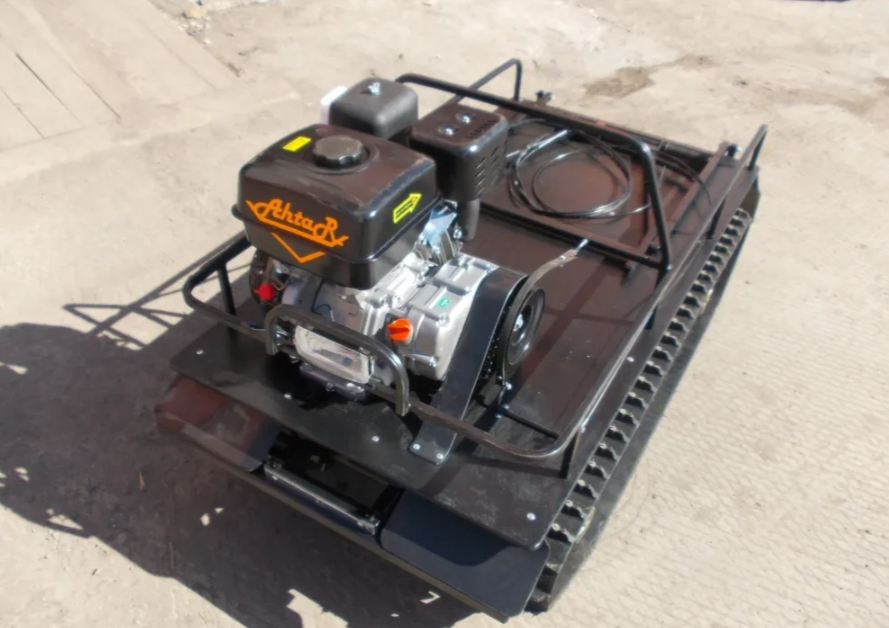 Мотобуксировщик AhtaR L 9 в Твери