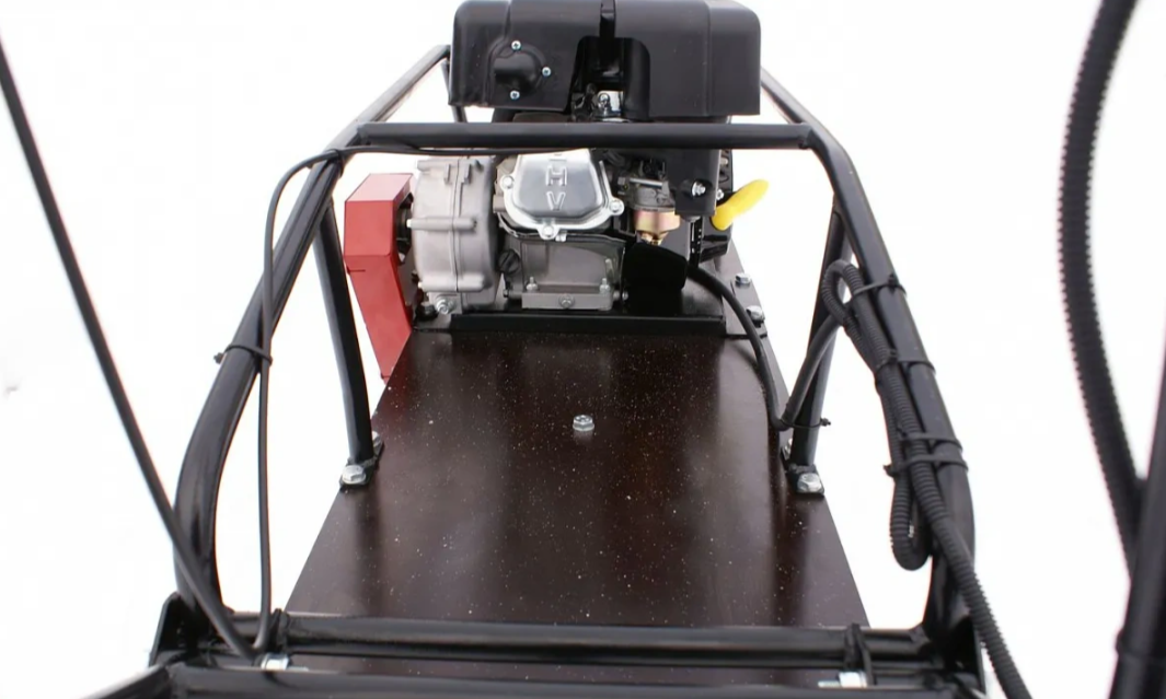 Мотобуксировщик БТС «МАЛЕК» 380/7 БЕЗ э/зап. Б/У в Твери