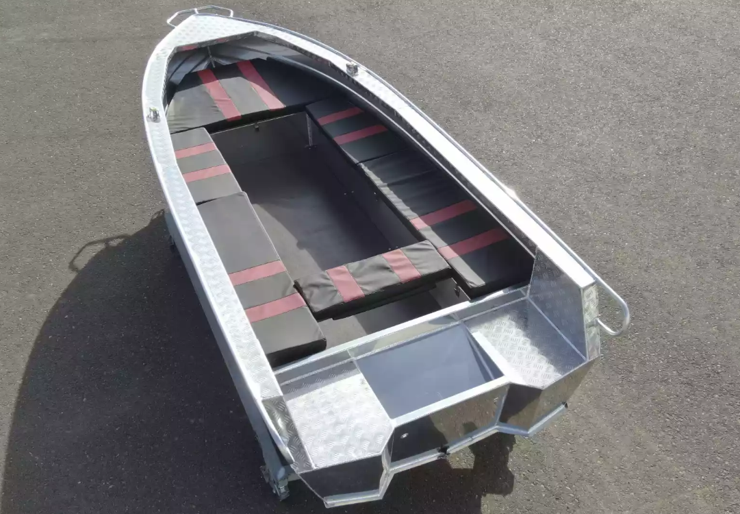 Алюминиевая лодка Wyatboat-390РМ увеличенный борт в Твери
