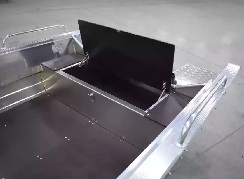 Алюминиевая лодка  Wyatboat-430 Р в Твери