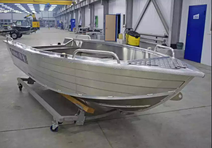 Алюминиевая лодка  Wyatboat-430 Р в Твери