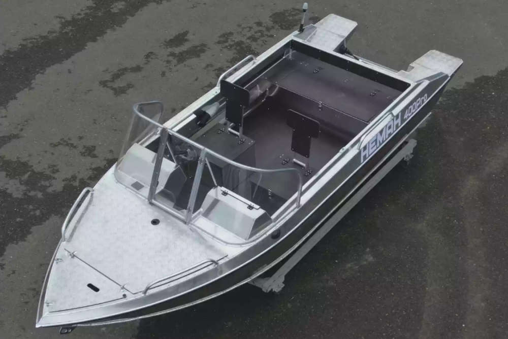 Алюминиевая лодка  Neman-400 PRO в Твери