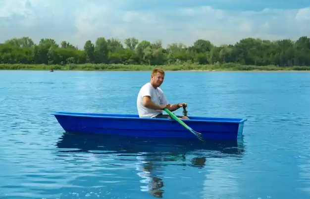 Стеклопластиковая лодка Малютка в Твери