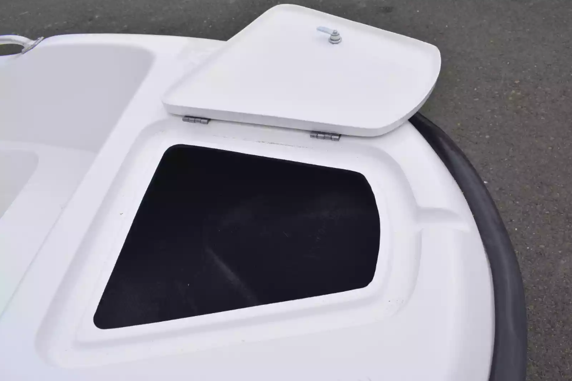 Стеклопластиковая лодка Пингвин New (тримаран) в Твери