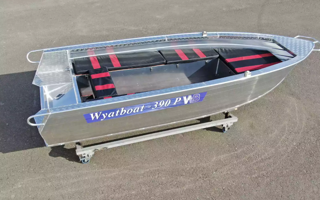 Алюминиевая лодка Wyatboat-390РМ увеличенный борт в Твери