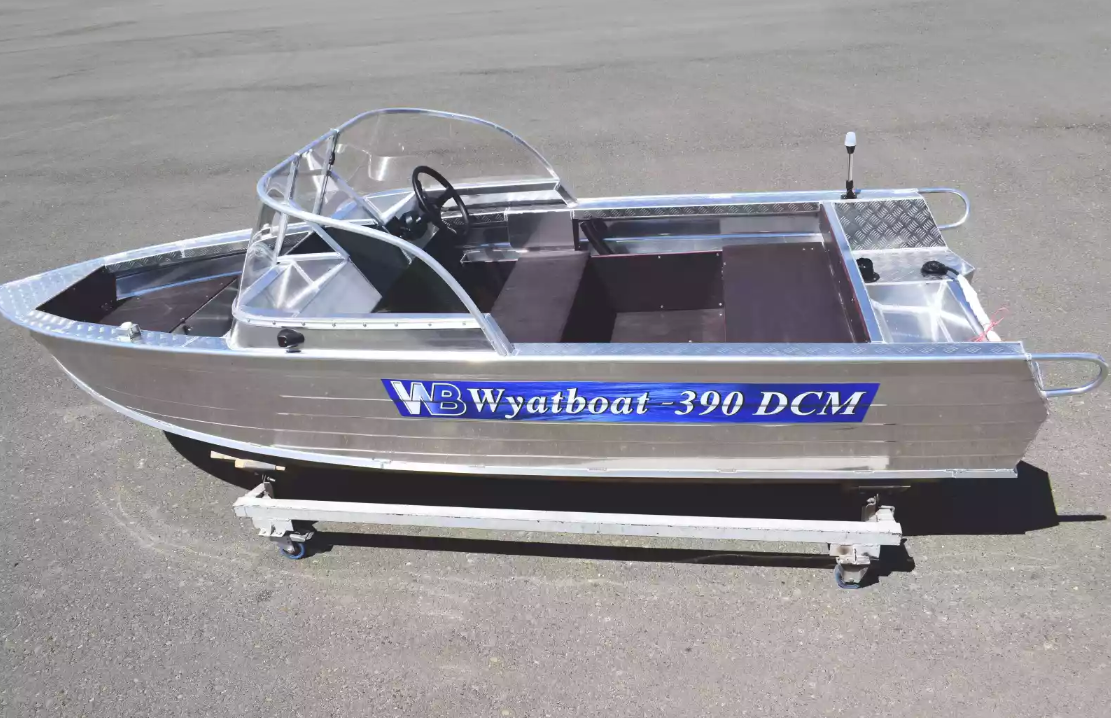 Алюминиевая лодка Wyatboat-390 DCM в Твери