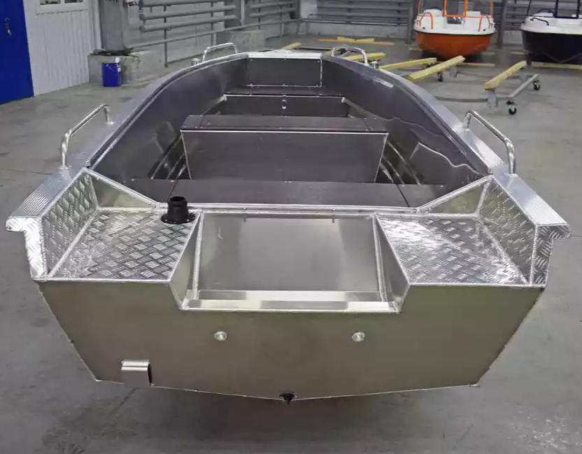 Алюминиевая лодка  Wyatboat-430 Р в Твери