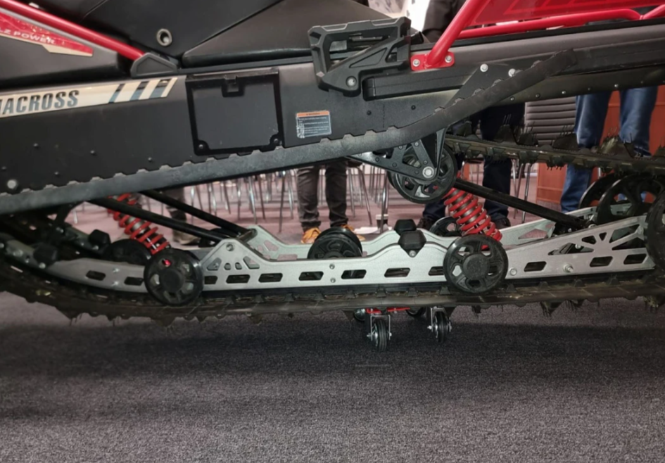 Снегоход AODES Siberiacross 1000 WT 508mm LCD 6.8 в Твери