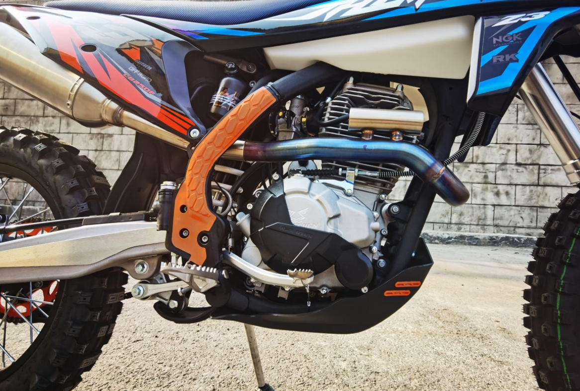 Мотоцикл JHLMOTO JHL Z3 CB250 (172FMM-3A) в Твери