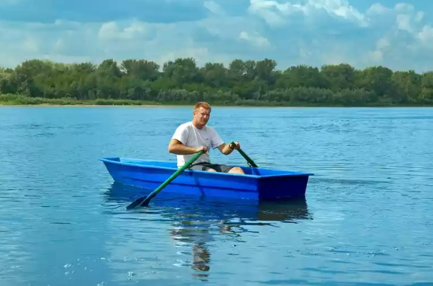 Стеклопластиковая лодка Малютка в Твери