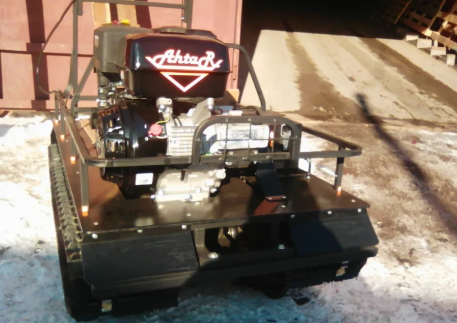 Мотобуксировщик AhtaR L 9 в Твери