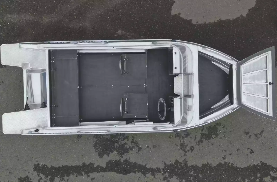 Алюминиевая лодка  Neman-400 PRO в Твери