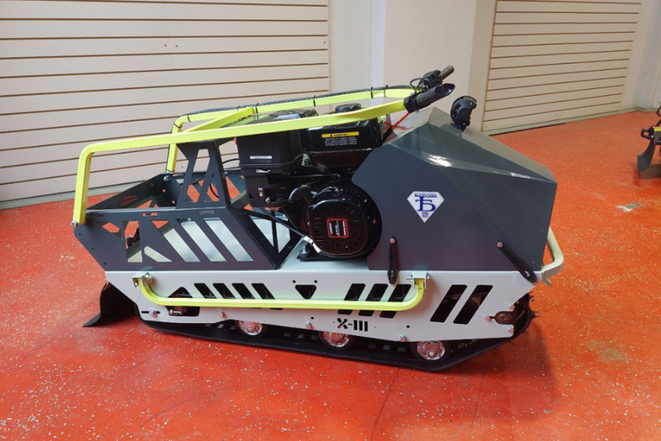 Мотобуксировщик Бурлак Пионер в Твери