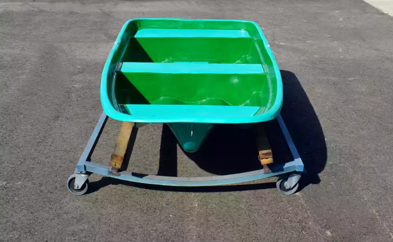 Стеклопластиковая лодка Старт (тримаран) в Твери