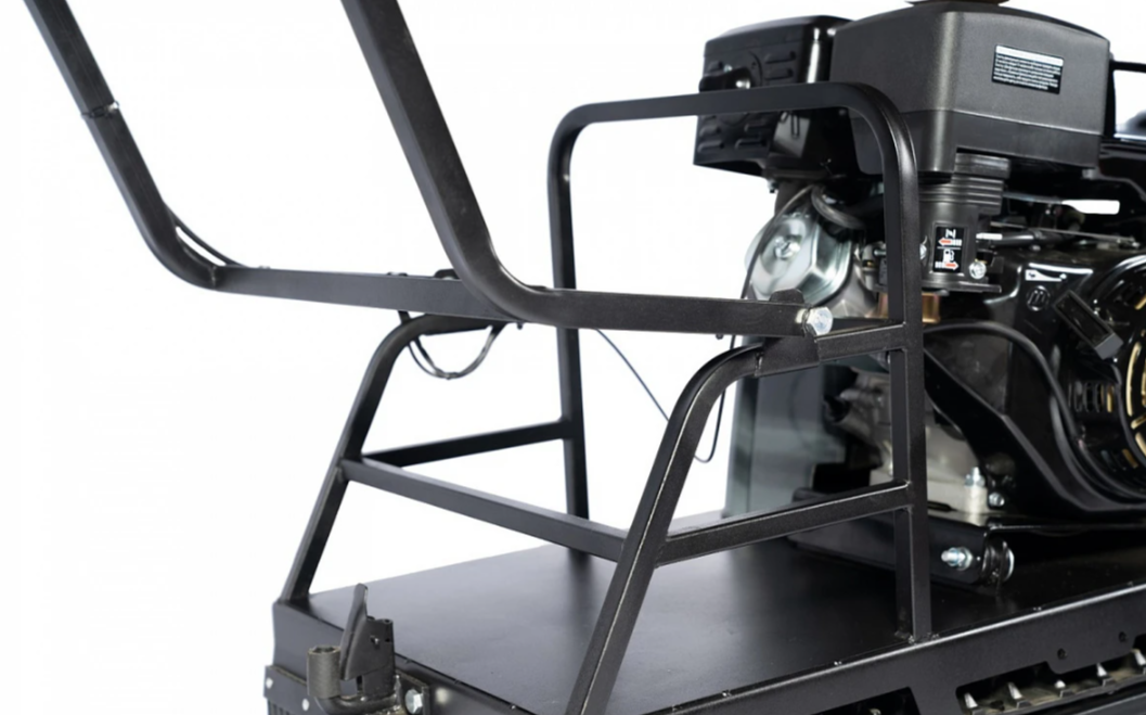 Мотобуксировщик БУРЛАК-M2 LFK 15 л.с. э/с Промысловик в Твери