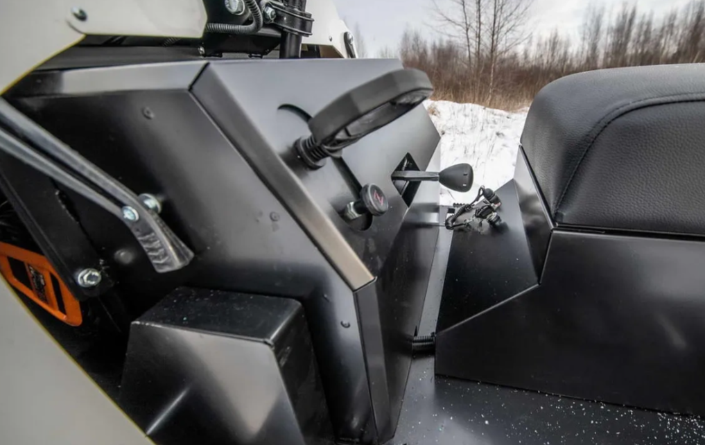 Снегоход АРКТИК 4Т в Твери