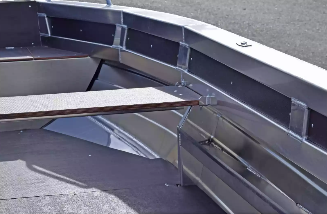 Алюминиевая лодка  Неман-480 Р в Твери