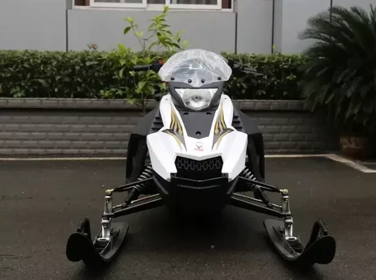 Снегоход ULAR 220 в Твери