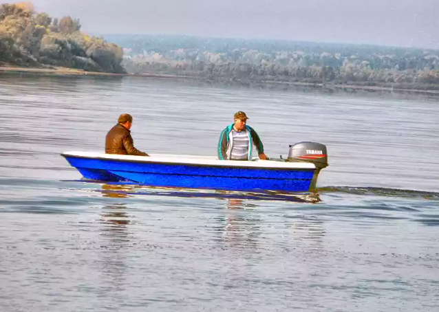Стеклопластиковая лодка Wyatboat 430 тримаран в Твери