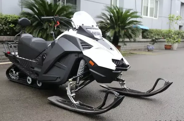 Снегоход ULAR 220 в Твери