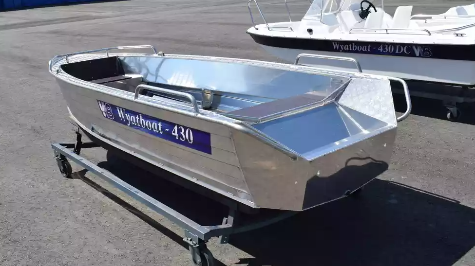 Алюминиевая лодка  Wyatboat-430М в Твери