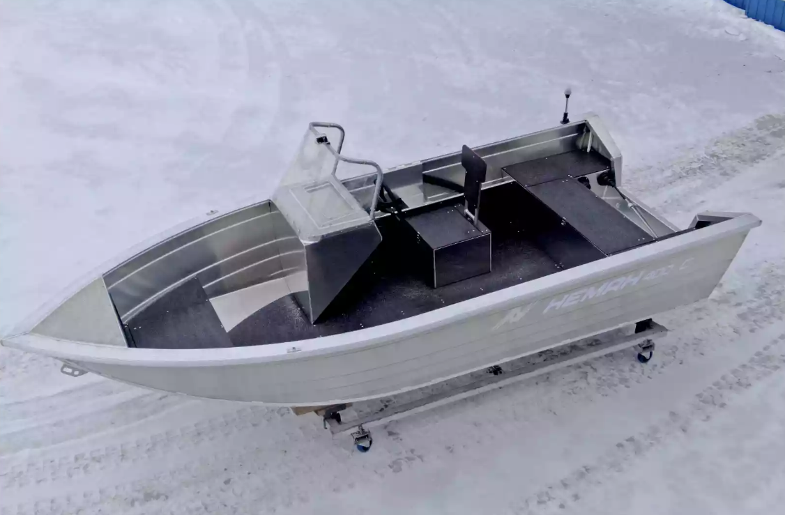 Алюминиевая лодка Неман-400 С в Твери