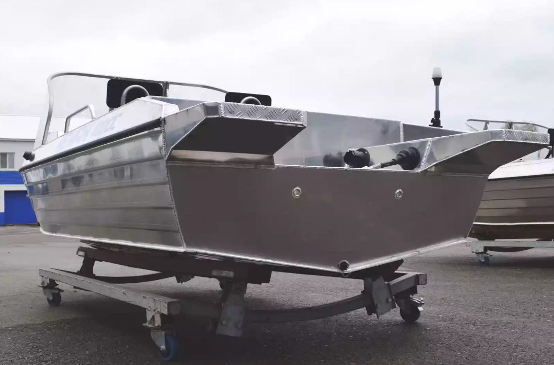 Алюминиевая лодка  Neman-400 DC в Твери
