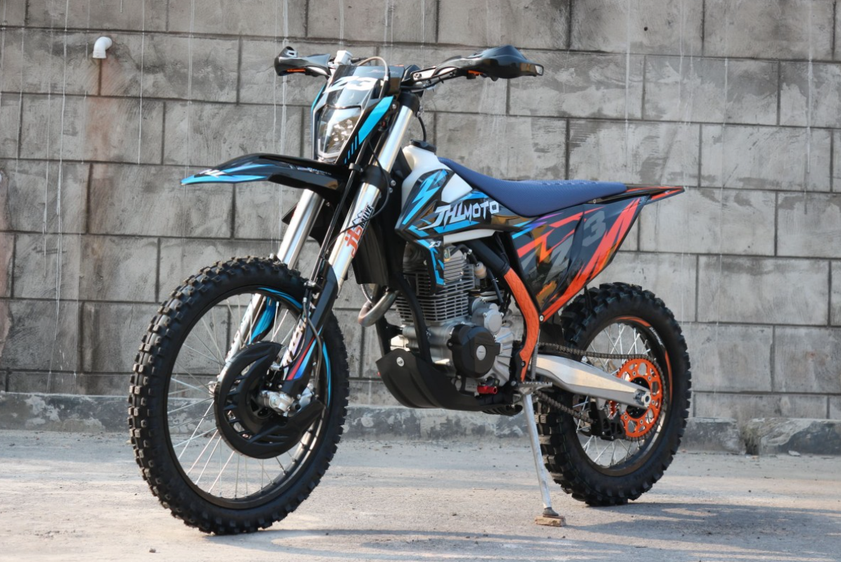 Мотоцикл JHLMOTO JHL Z3 CB250 (172FMM-3A) в Твери