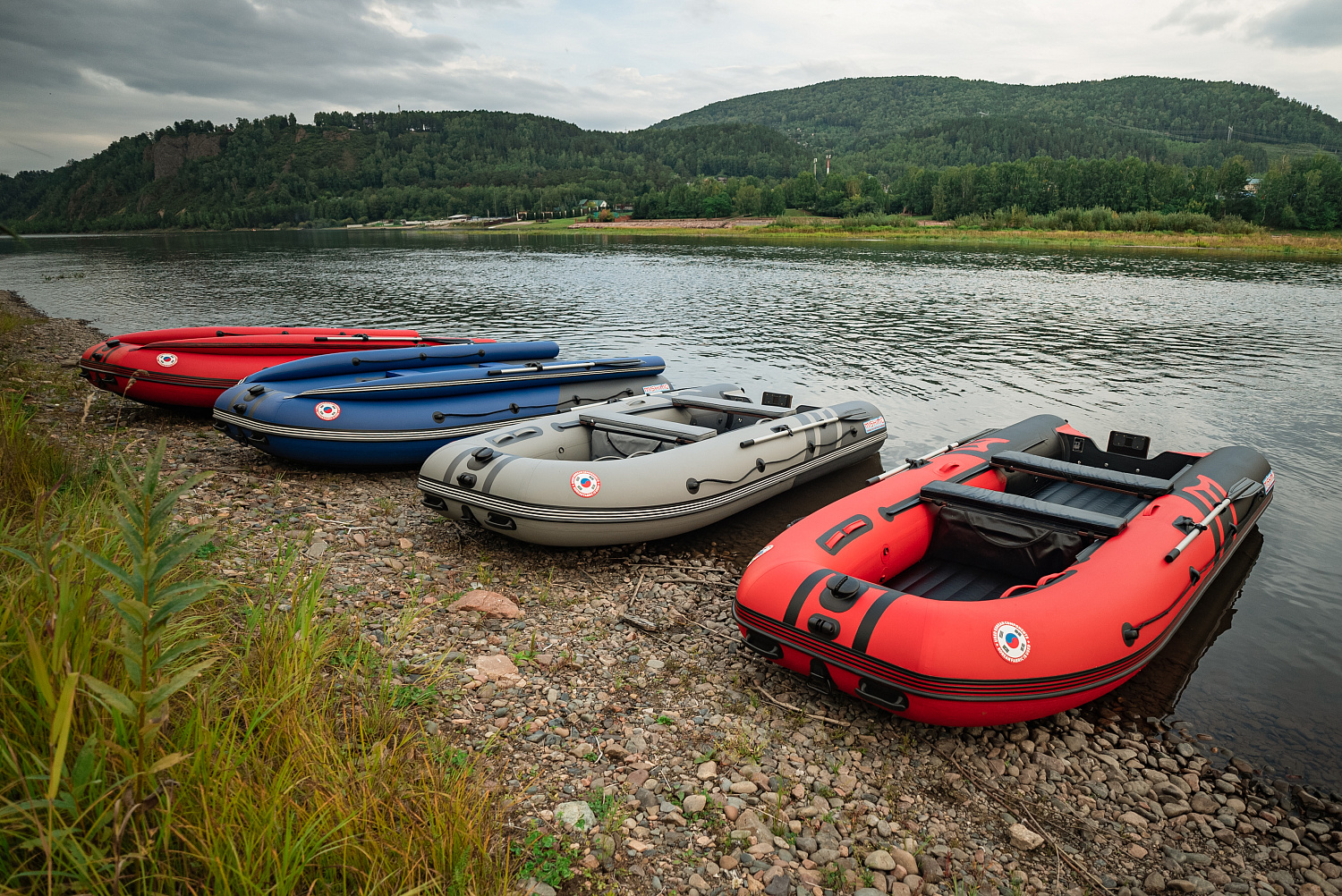 Лодка MISHIMO RIVER FJET PRO 400 под водомет в Твери