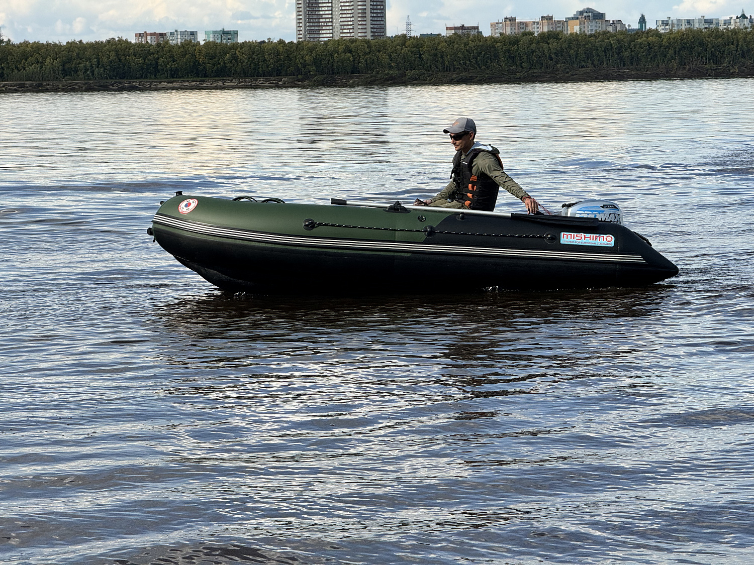 Лодка MISHIMO BIG FLOOR 360 в Твери