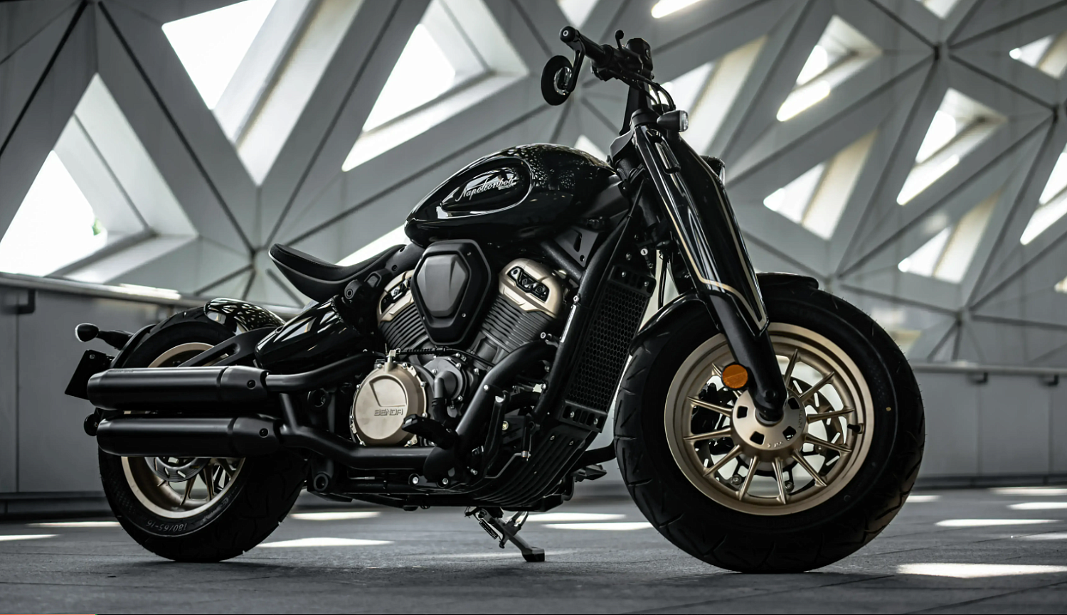 Мотоцикл Benda Napoleon 500 в Твери