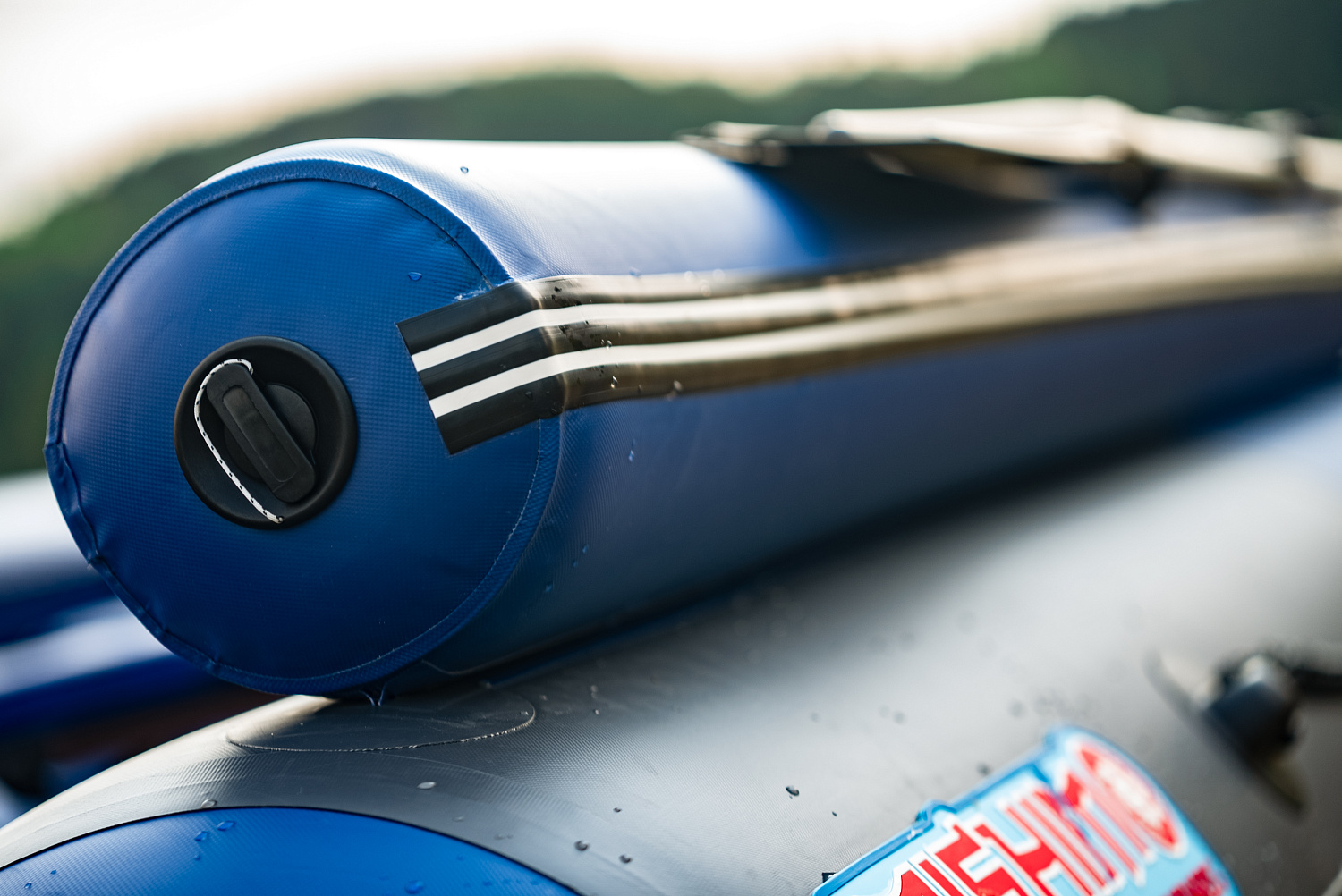 Лодка MISHIMO RIVER FJET PRO 400 под водомет в Твери