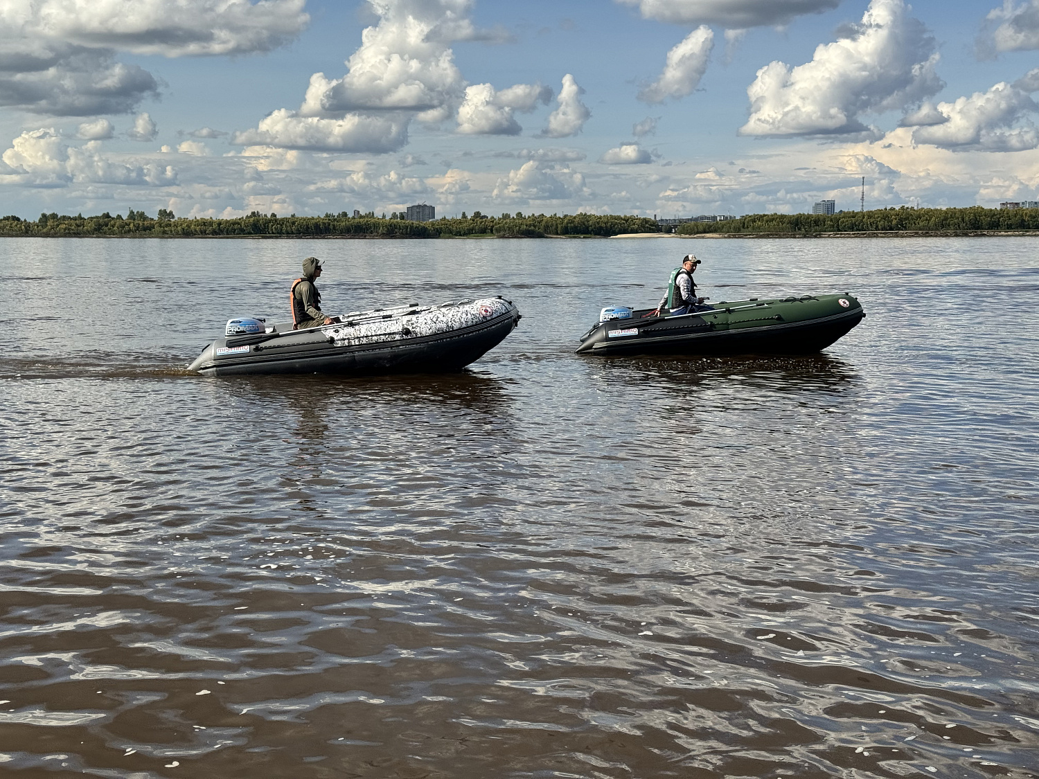 Лодка MISHIMO BIG FLOOR 440 в Твери