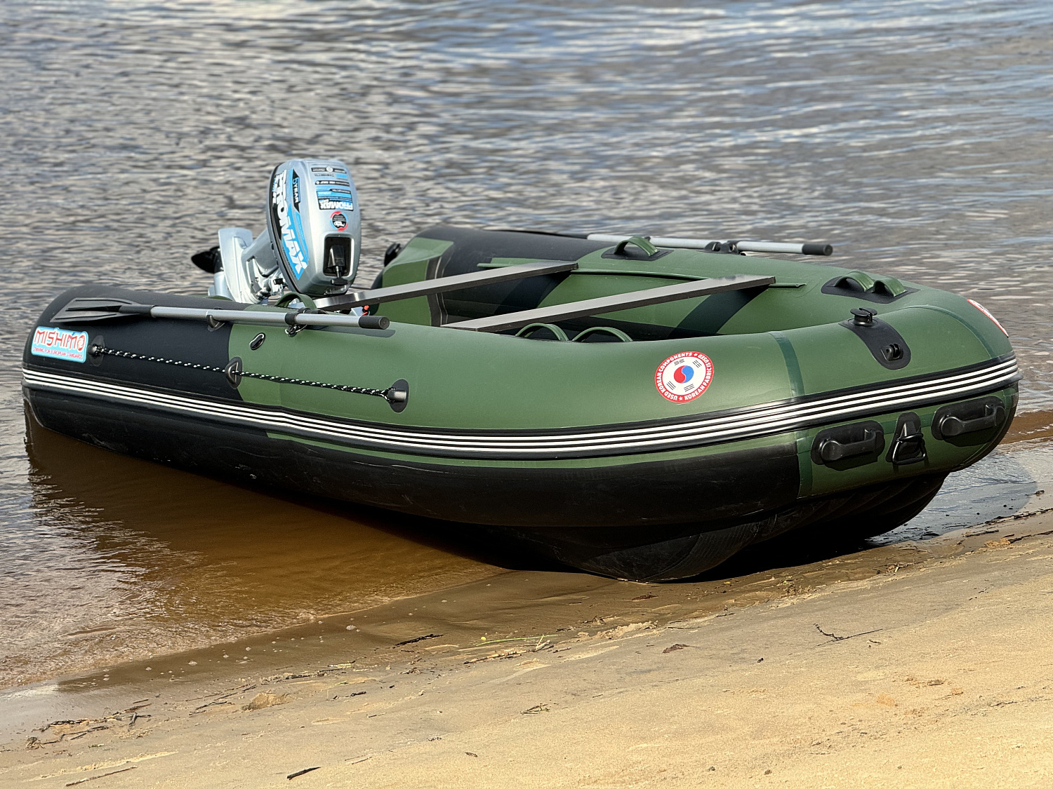 Лодка MISHIMO BIG FLOOR 400 в Твери